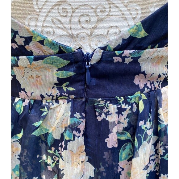 Lulus Cultivate Crushes Navy Floral Print Tiered Ruffled Midi Dress Size S - Picture 9 of 12